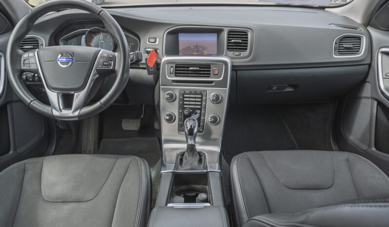 VOLVO S60 D3 150CH ÖVERSTA EDITION GEARTRONIC 8CV complet