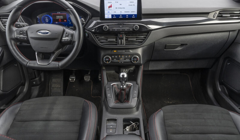 FORD KUGA 2.0 ECOBLUE 150CH MHEV ST-LINE X complet