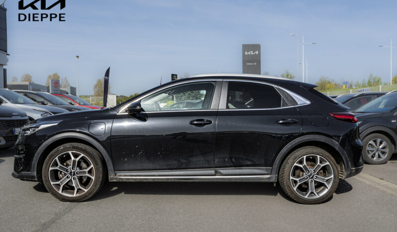 KIA XCEED 1.6 GDI 105CH + PLUG-IN 60.5CH BLACK & WHITE EDITION DCT6 MY22 complet