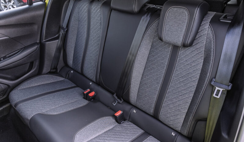 PEUGEOT 208 1.2 HYBRID 100CH ALLURE E-DCS6 complet